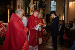 B9BDD3CA-8A9B-4C30-94B1-37B874DB1884