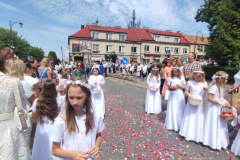 67BA0EE5-DAE8-4B1F-97A9-135B8A0862F8