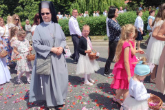 82BD9C0F-0E74-4D9F-9A44-A68DADFE9378