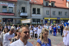 D81D85AB-B9D3-47F0-B266-442DF24758FD