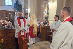 98b95bfe-2e86-4f67-bf4e-4b0a51c38b95