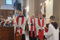 c61fcdfd-2405-4680-99ad-03d676d2af57