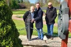 867d8d9c-830a-4c74-b1c5-23922340b3e5