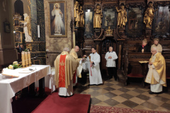 ECE24735-BEE8-4B9B-B7E1-39B113434416